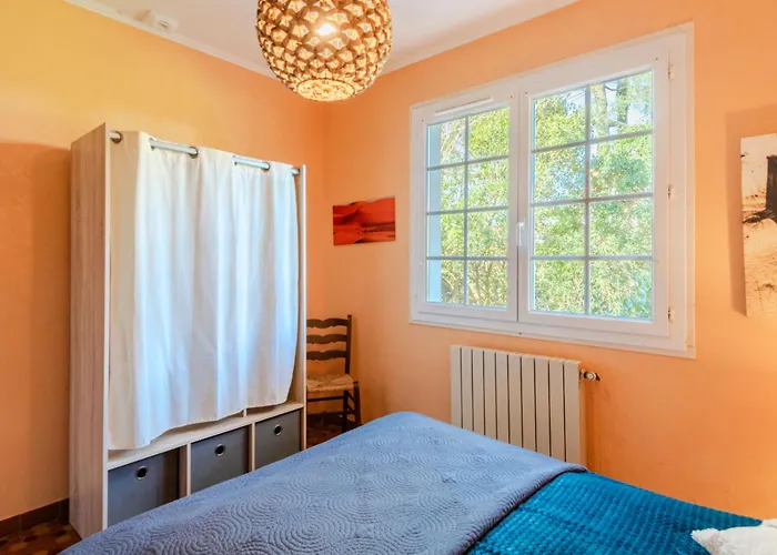 Casa de Férias Promenade Des Pins By Interhome
