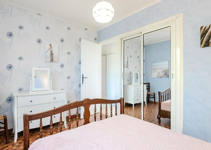 Promenade Des Pins By Interhome Casa de Férias