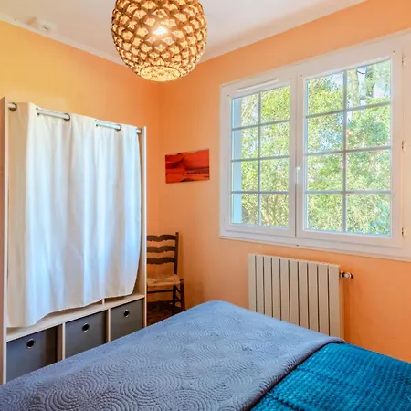 度假居 Promenade Des Pins By Interhome